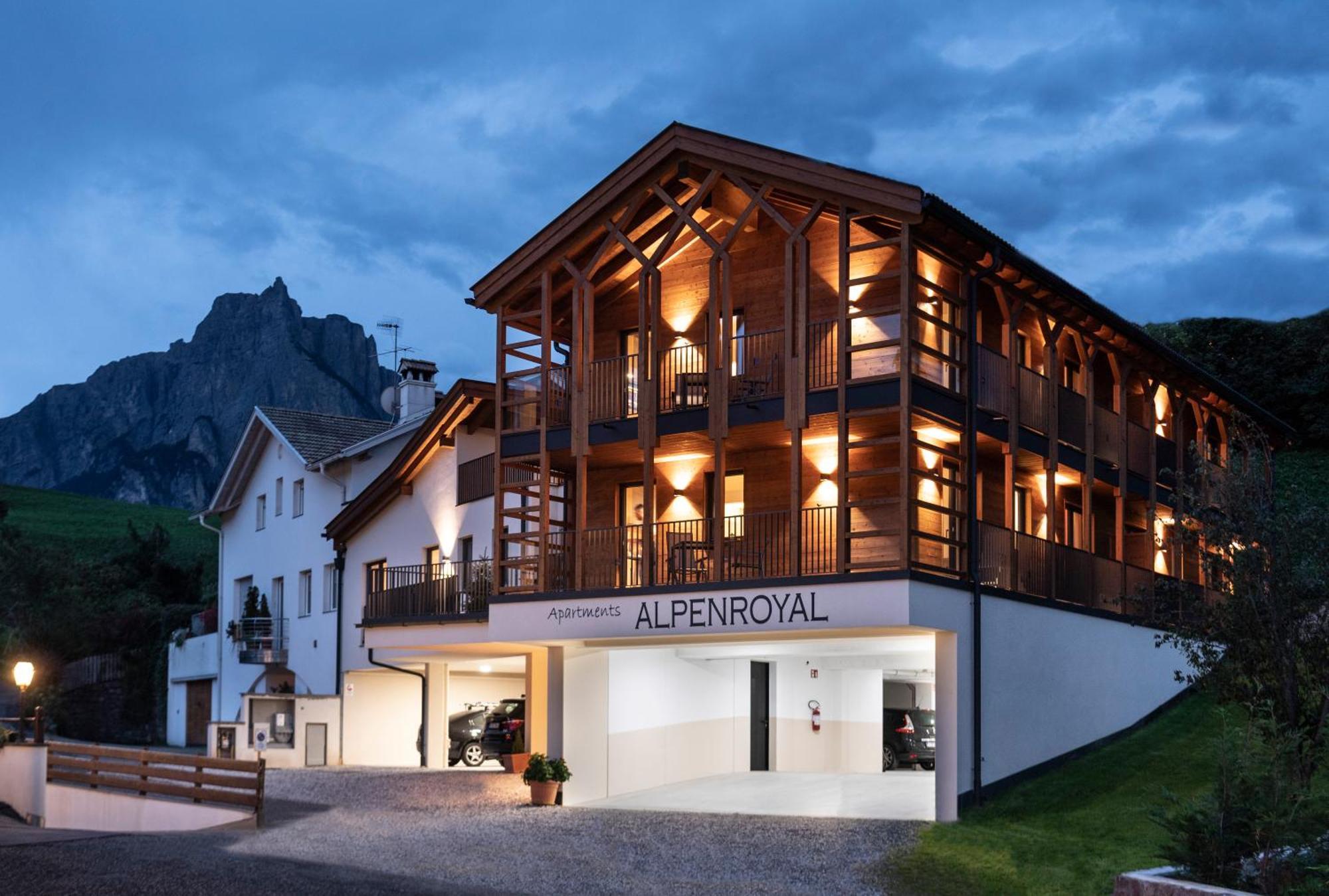 Hotel Alpenroyal Кастельротто Экстерьер фото