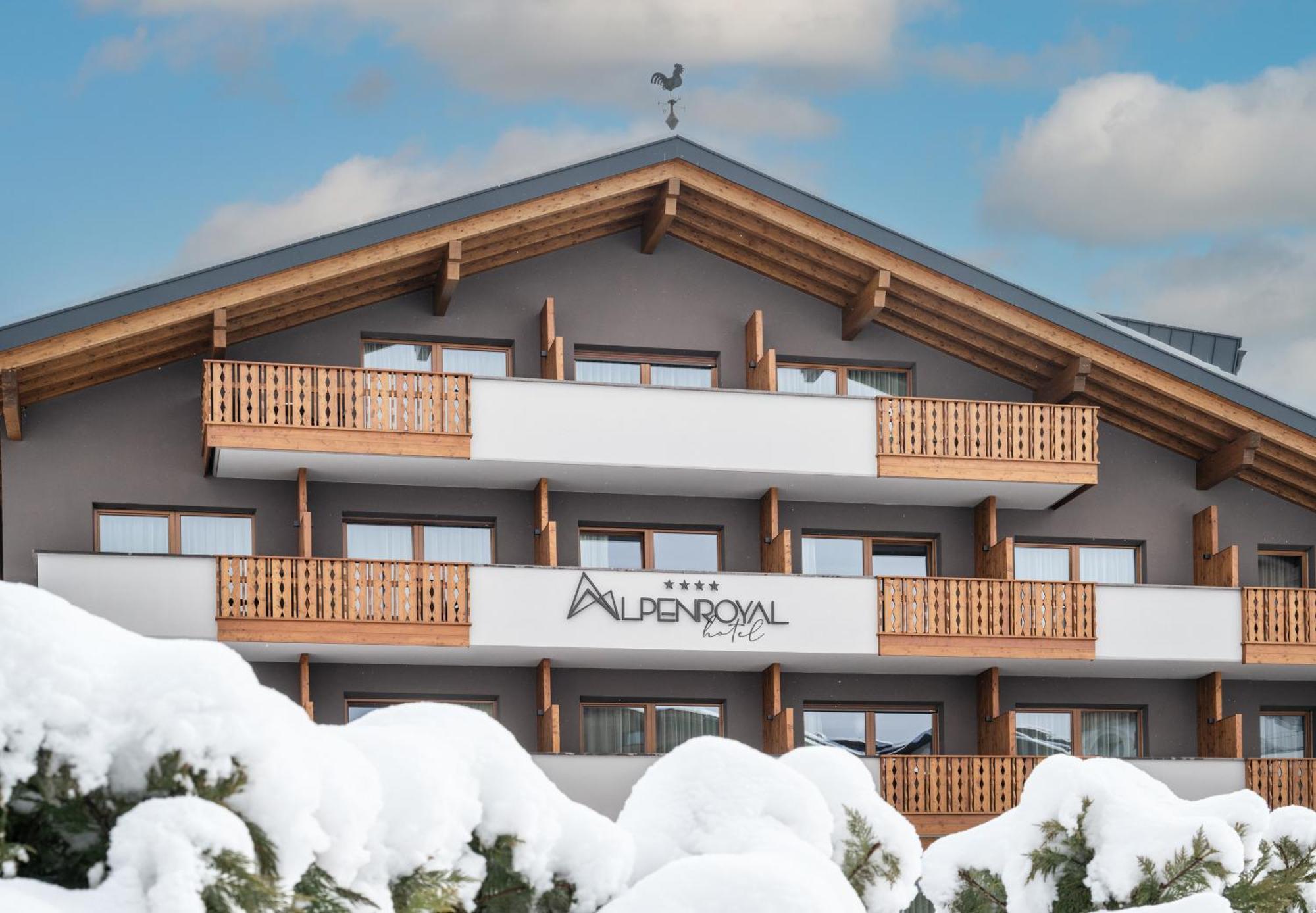 Hotel Alpenroyal Кастельротто Экстерьер фото